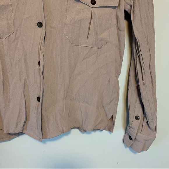 Frank and oak button front top size small taupe color. - Picture 5 of 7